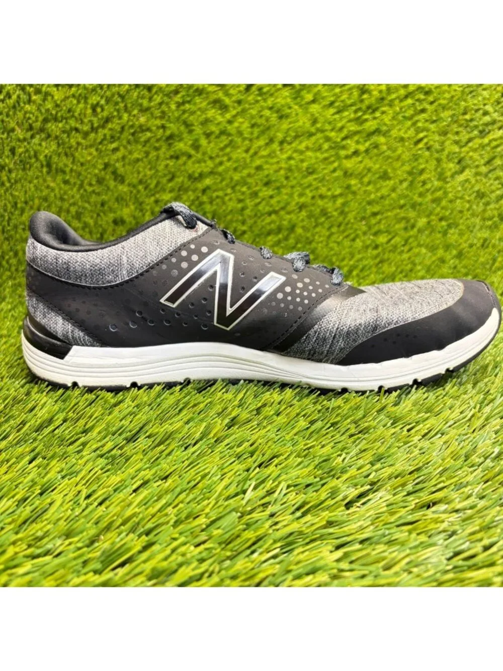 New Balance 577 V4 Womens Size 10 Gray Black Athletic Running Shoes Sneakers